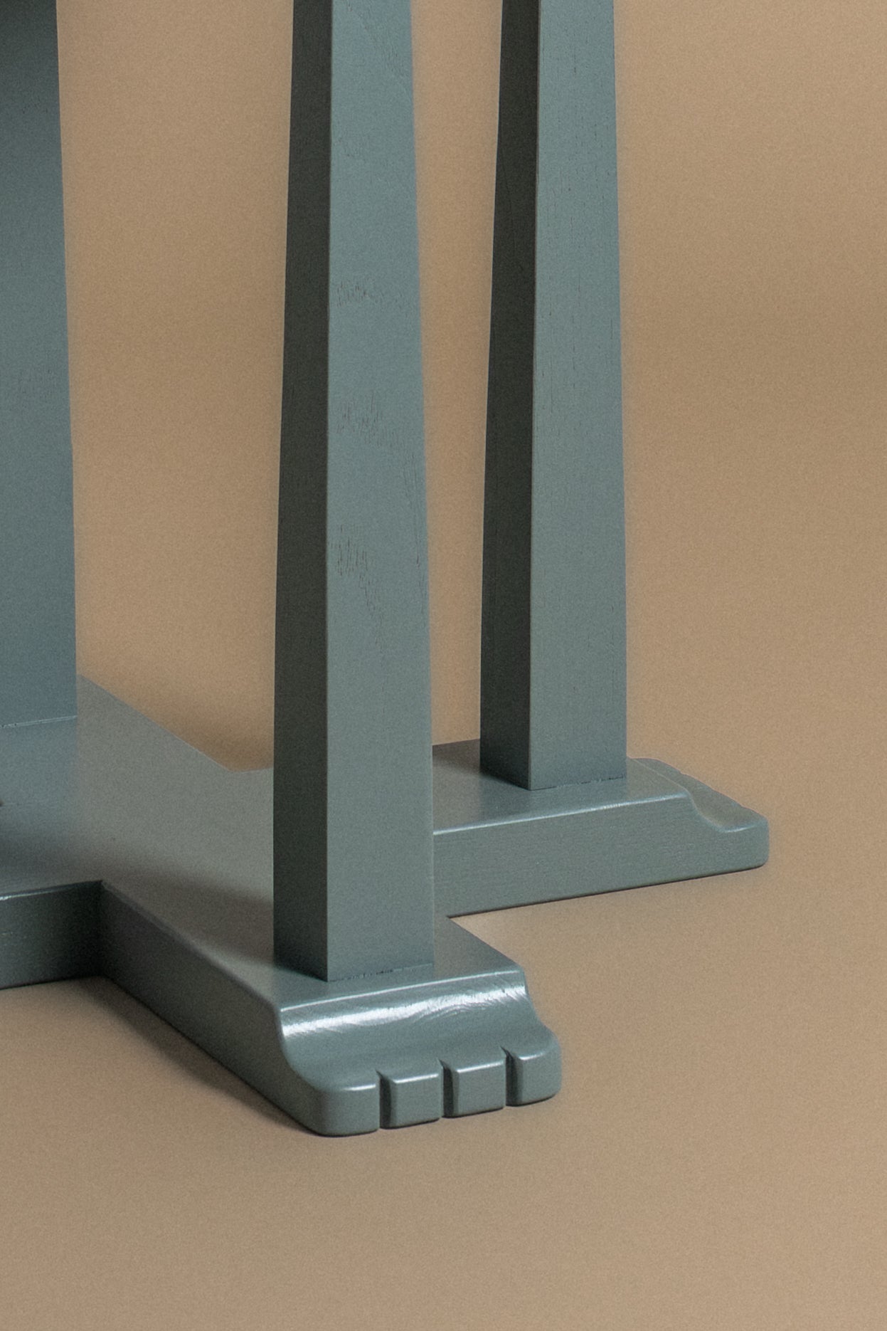 Onder Side Table in Pigmented Ash, Intrigue