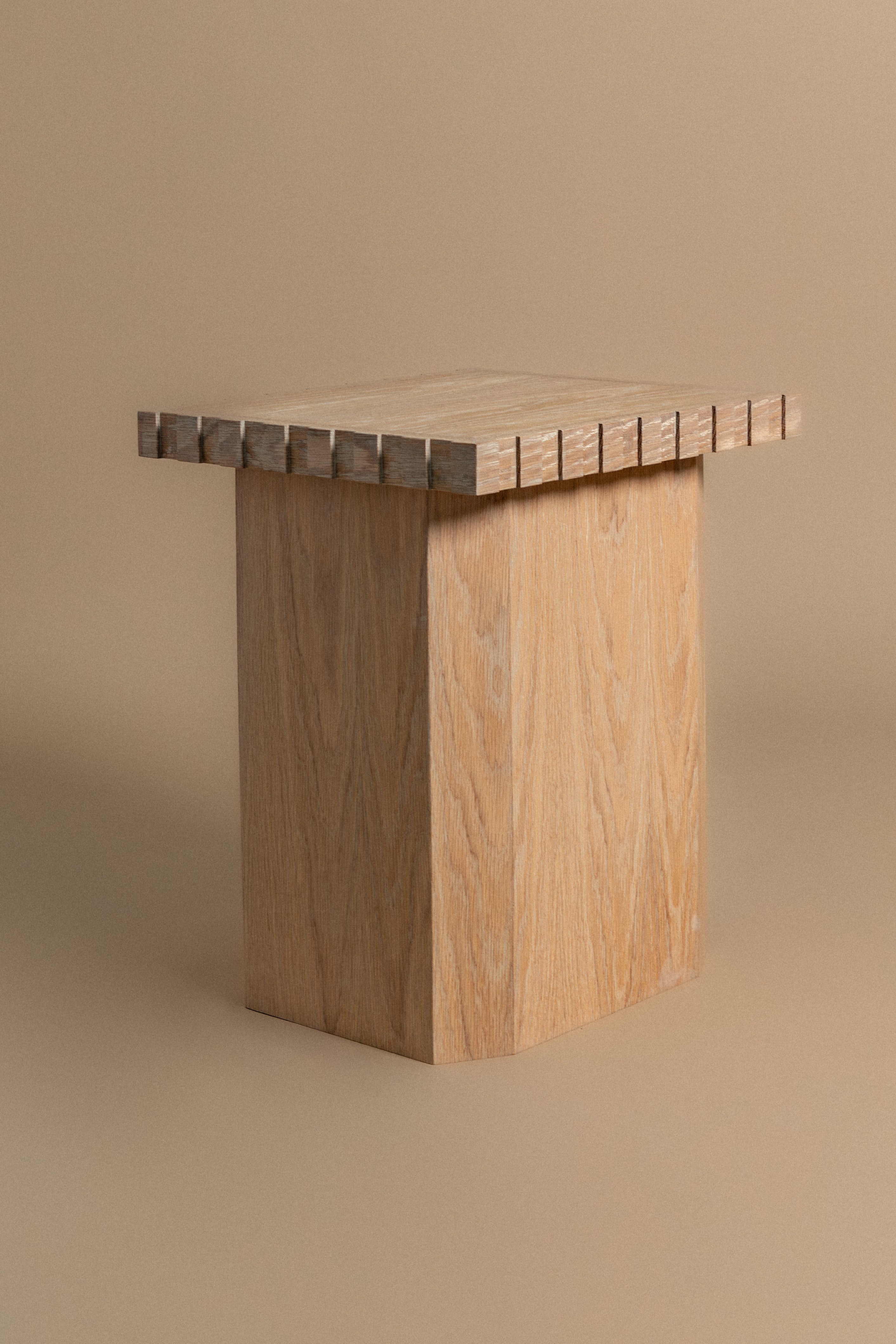 Small Cortado Side Table