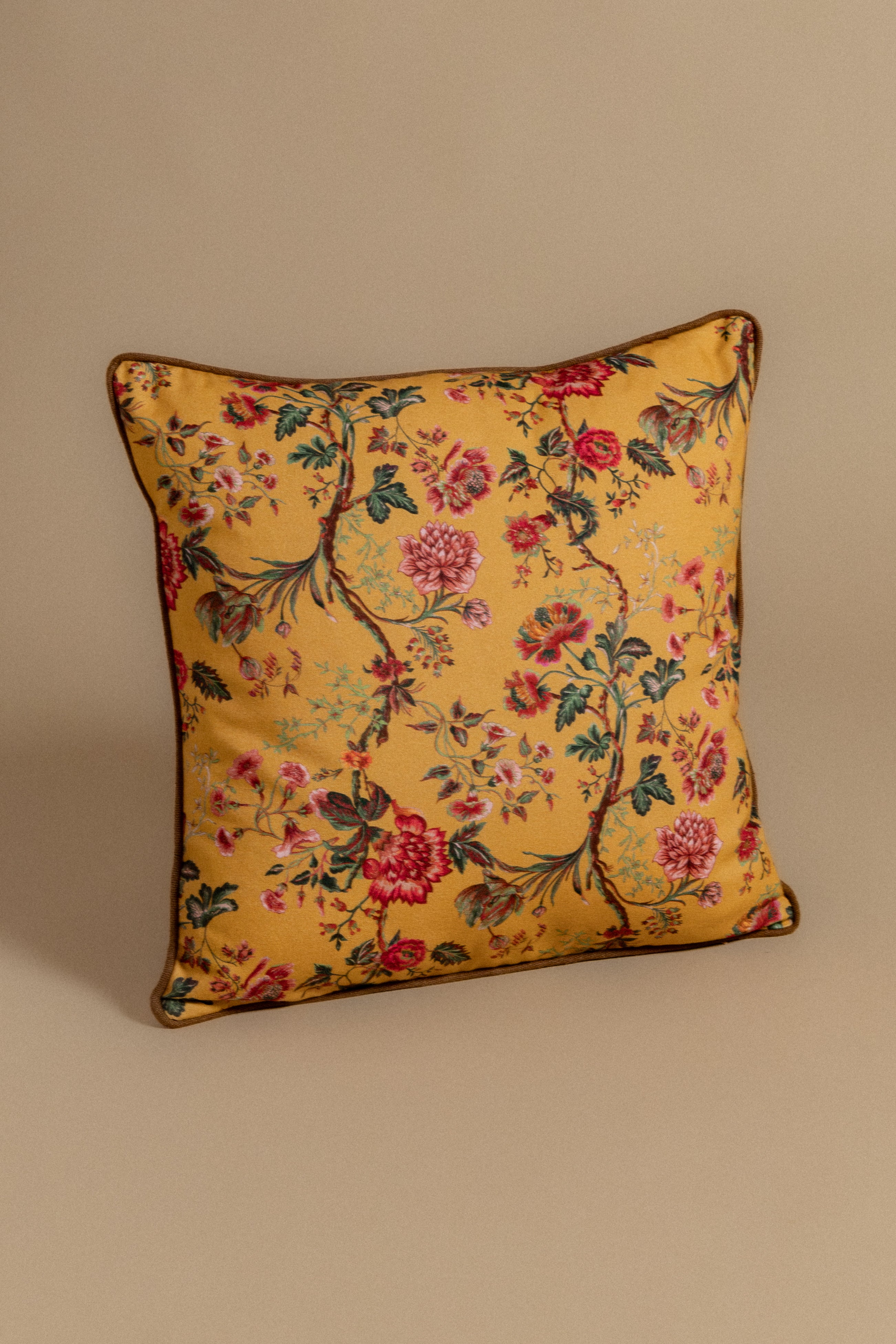 Sorrel Pillow in Lemon Floral