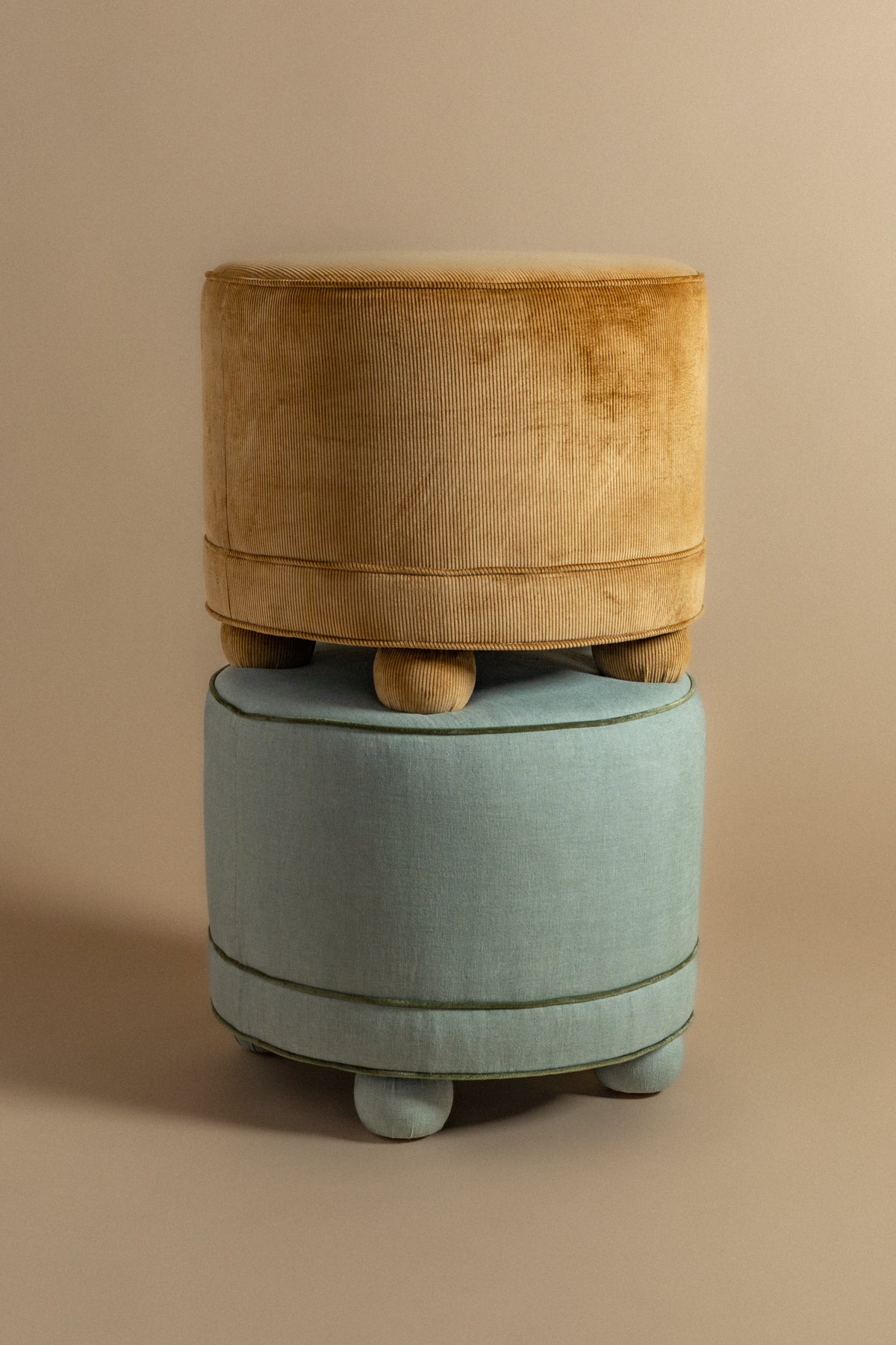 Ellis Ottoman