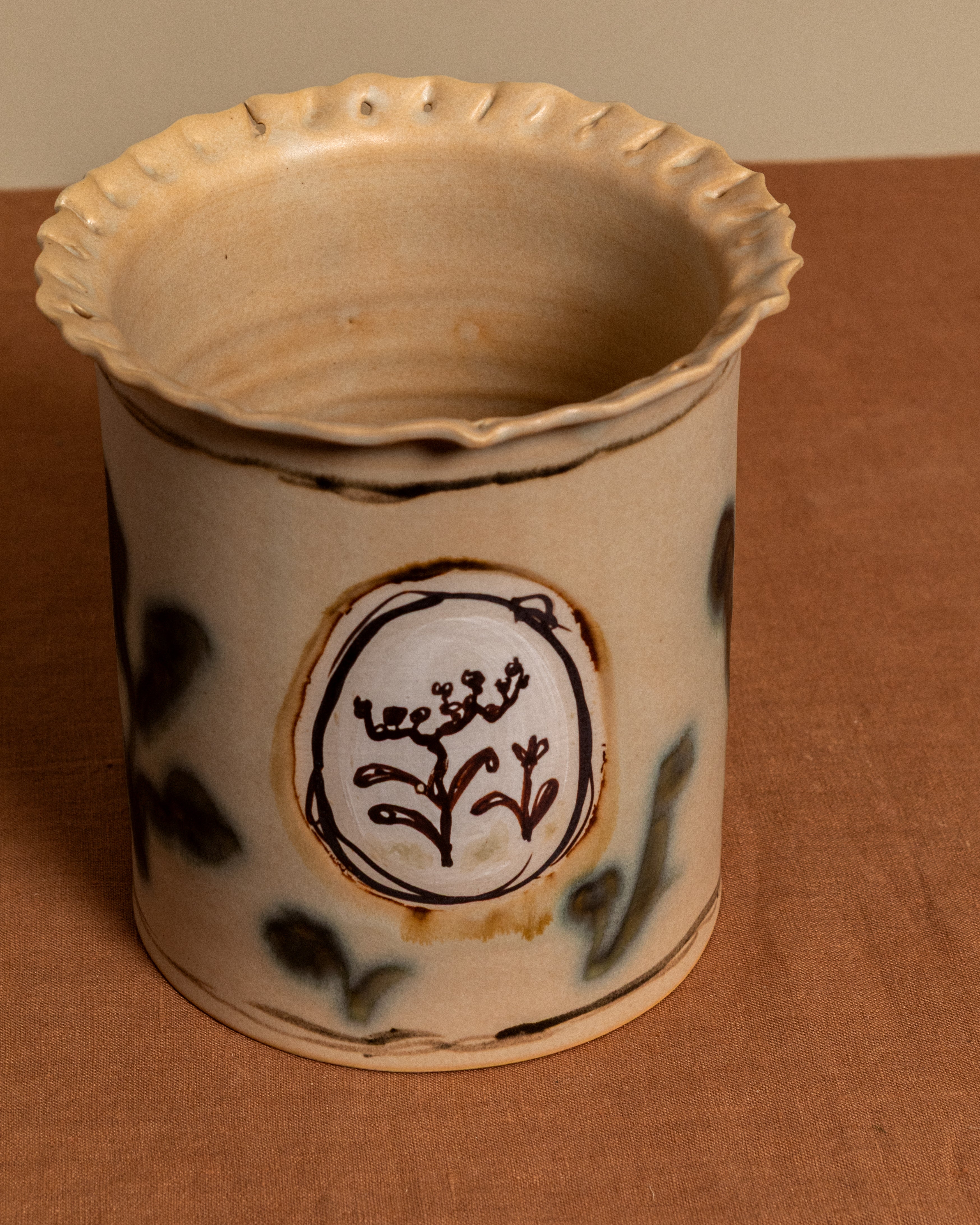 Alune Crock with Illustration, Tall